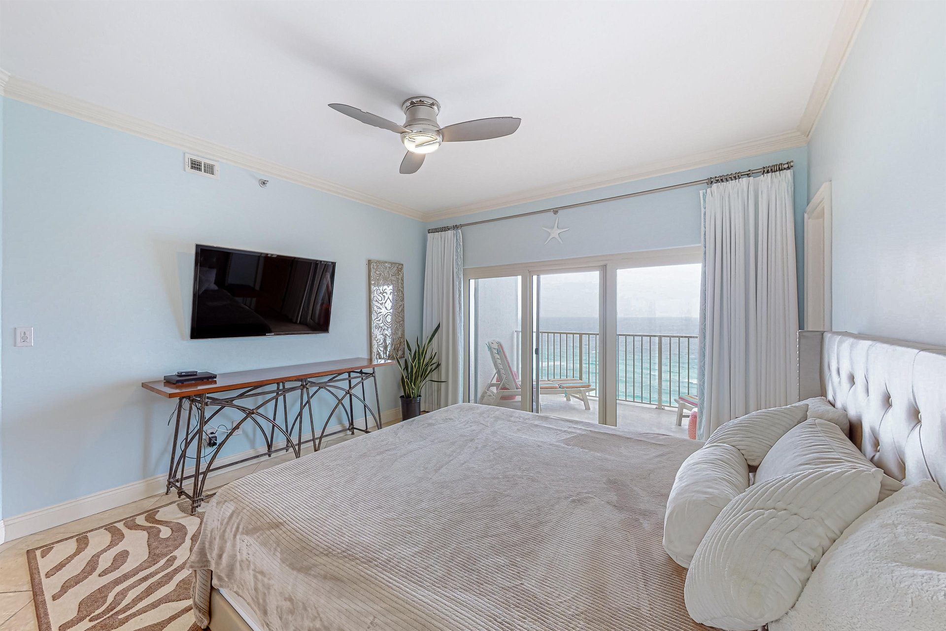 TOPSL Beach Manor 1307 13