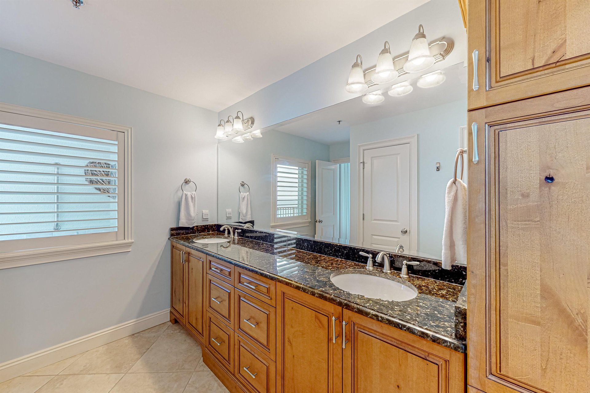 TOPSL Beach Manor 1307 14