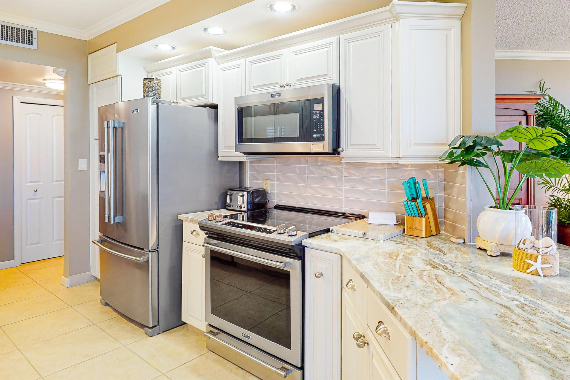 Surfside Resort 202 9