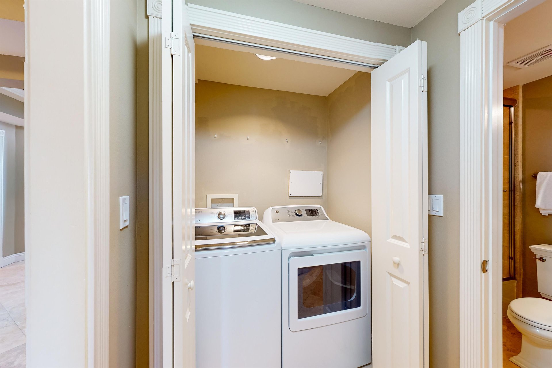 Majestic Sun B1204 25