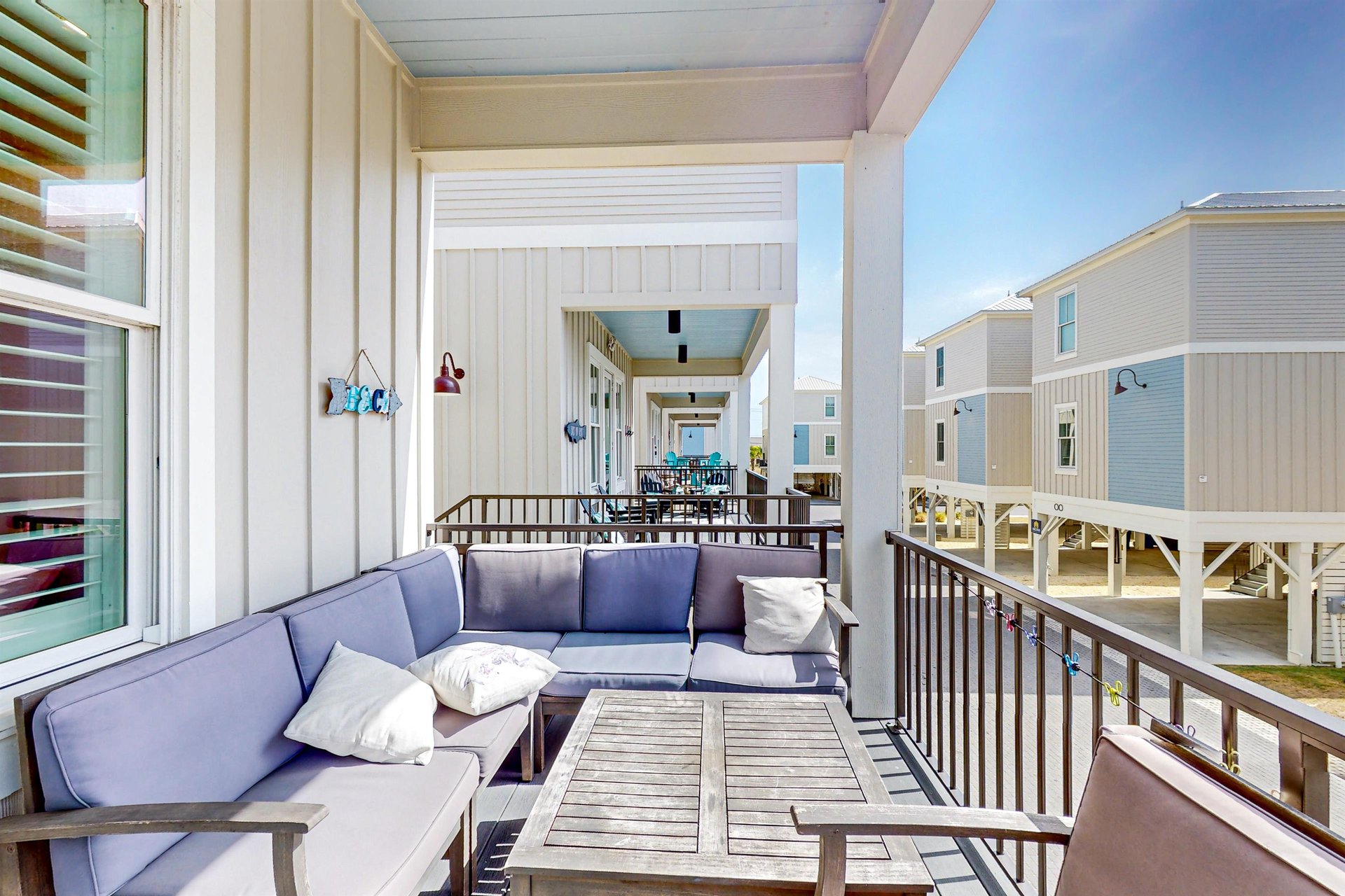 West Side Cottages J 2