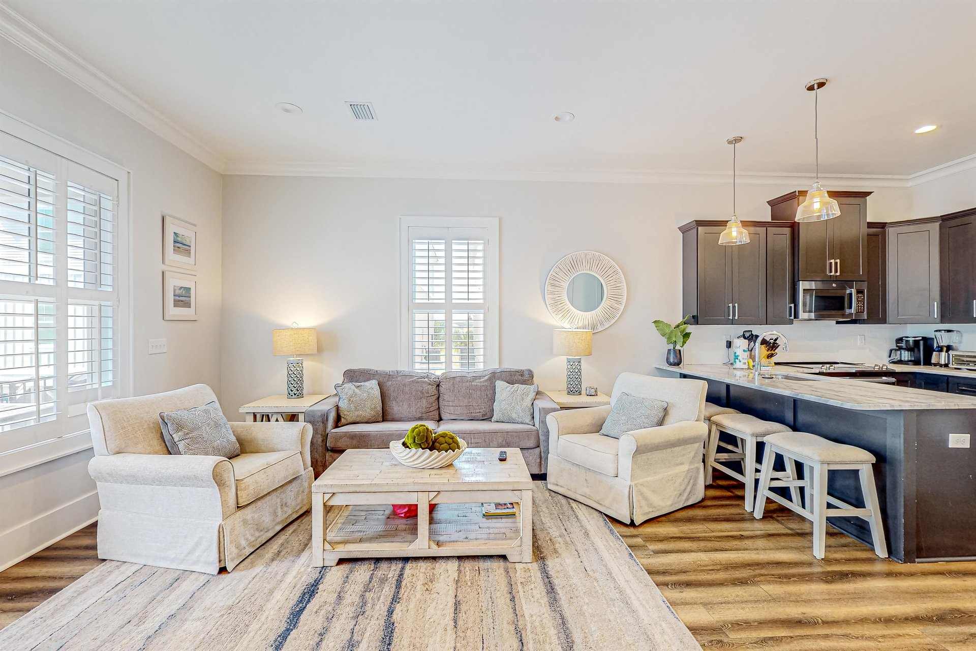 West Side Cottages J 5