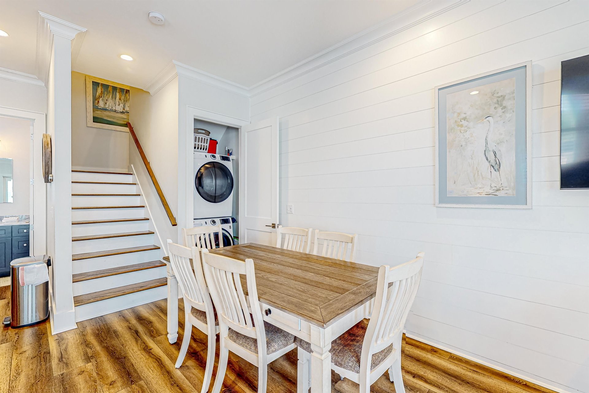 West Side Cottages J 7