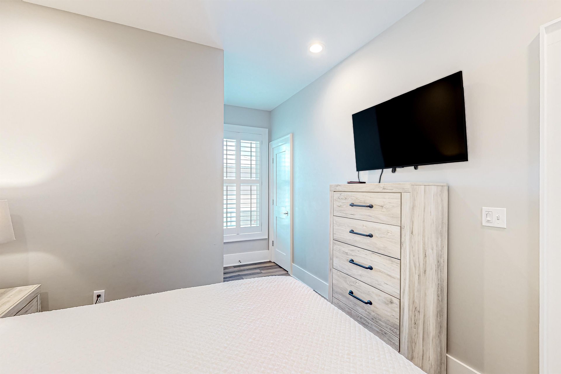 West Side Cottages J 17