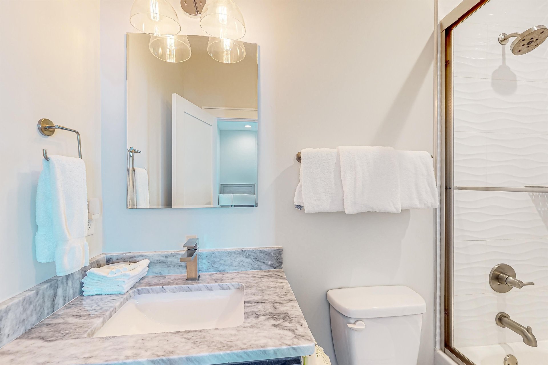 West Side Cottages J 21