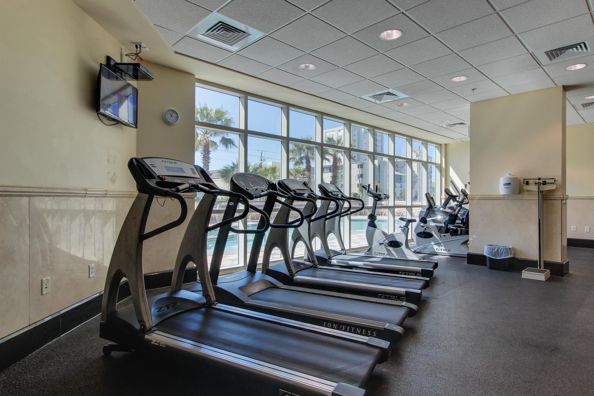 Crystal Tower 806 30