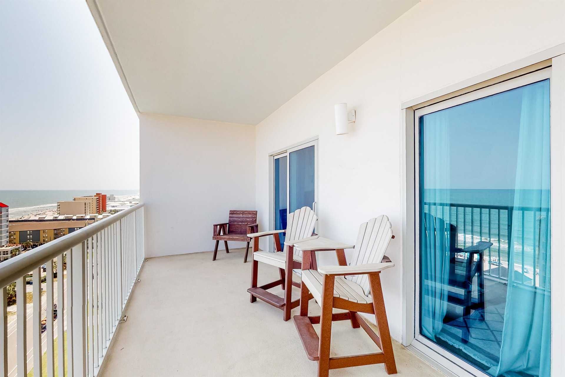 Crystal Tower 1206 2