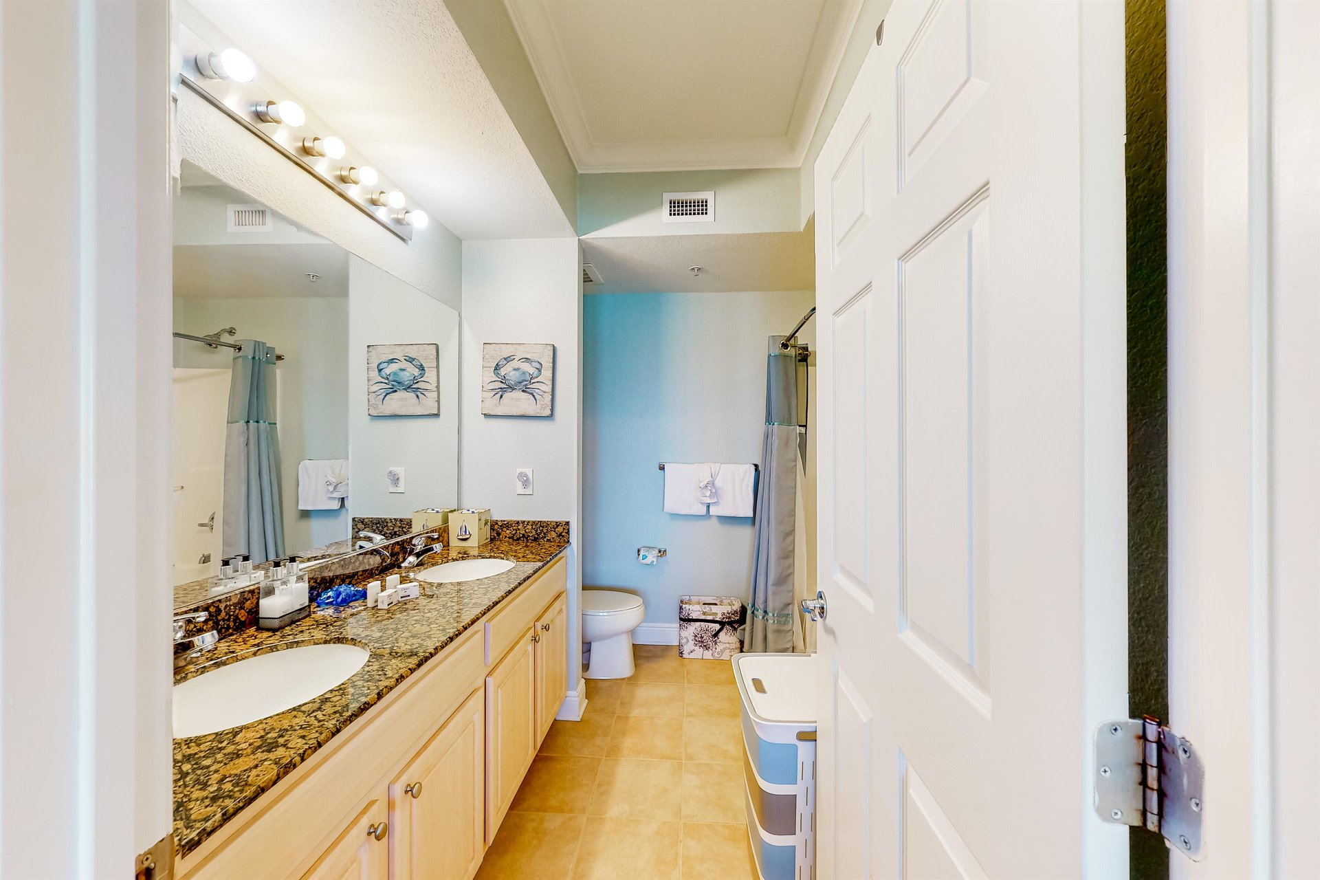 Crystal Tower 1206 18