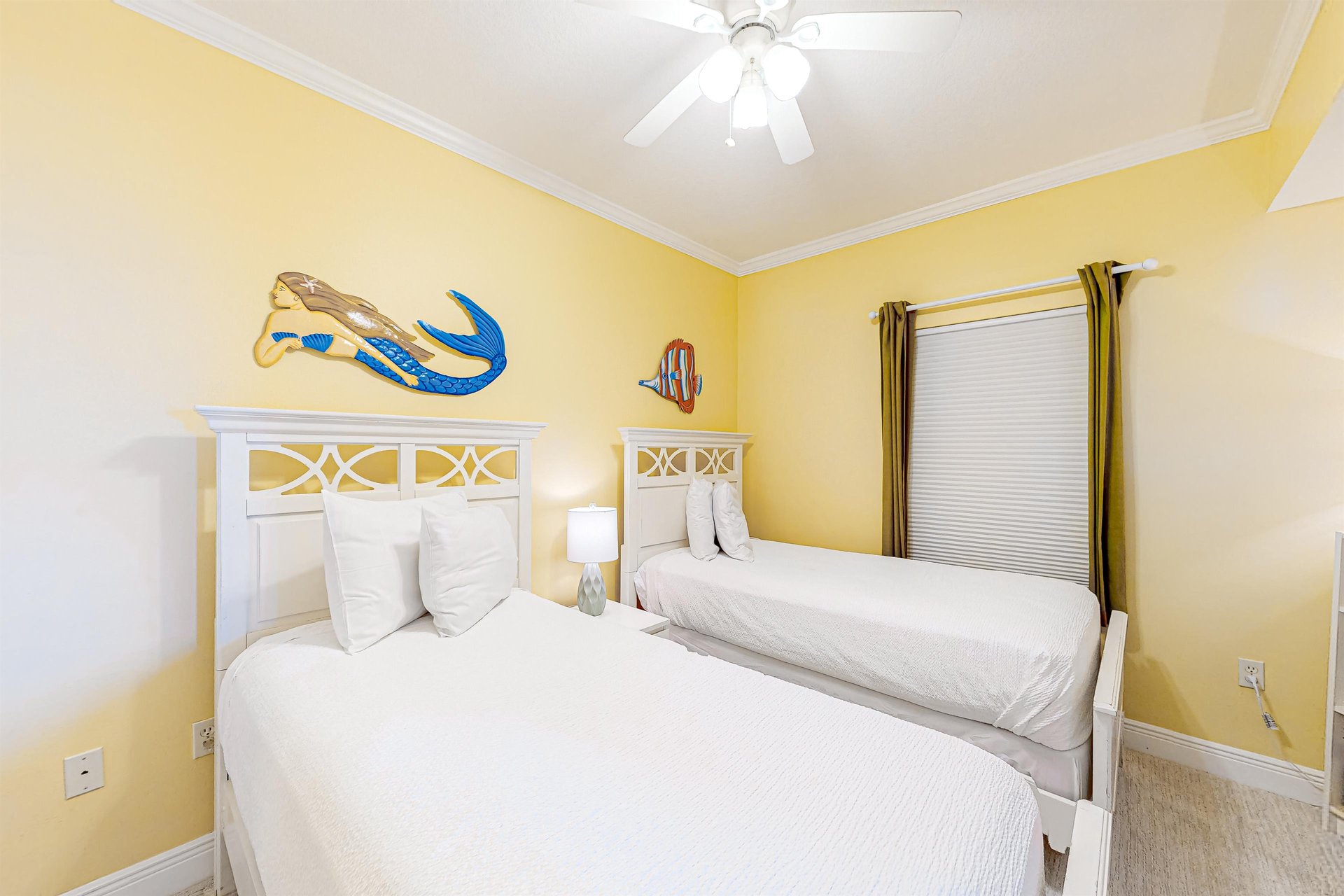 Ariel Dunes I 1201 15