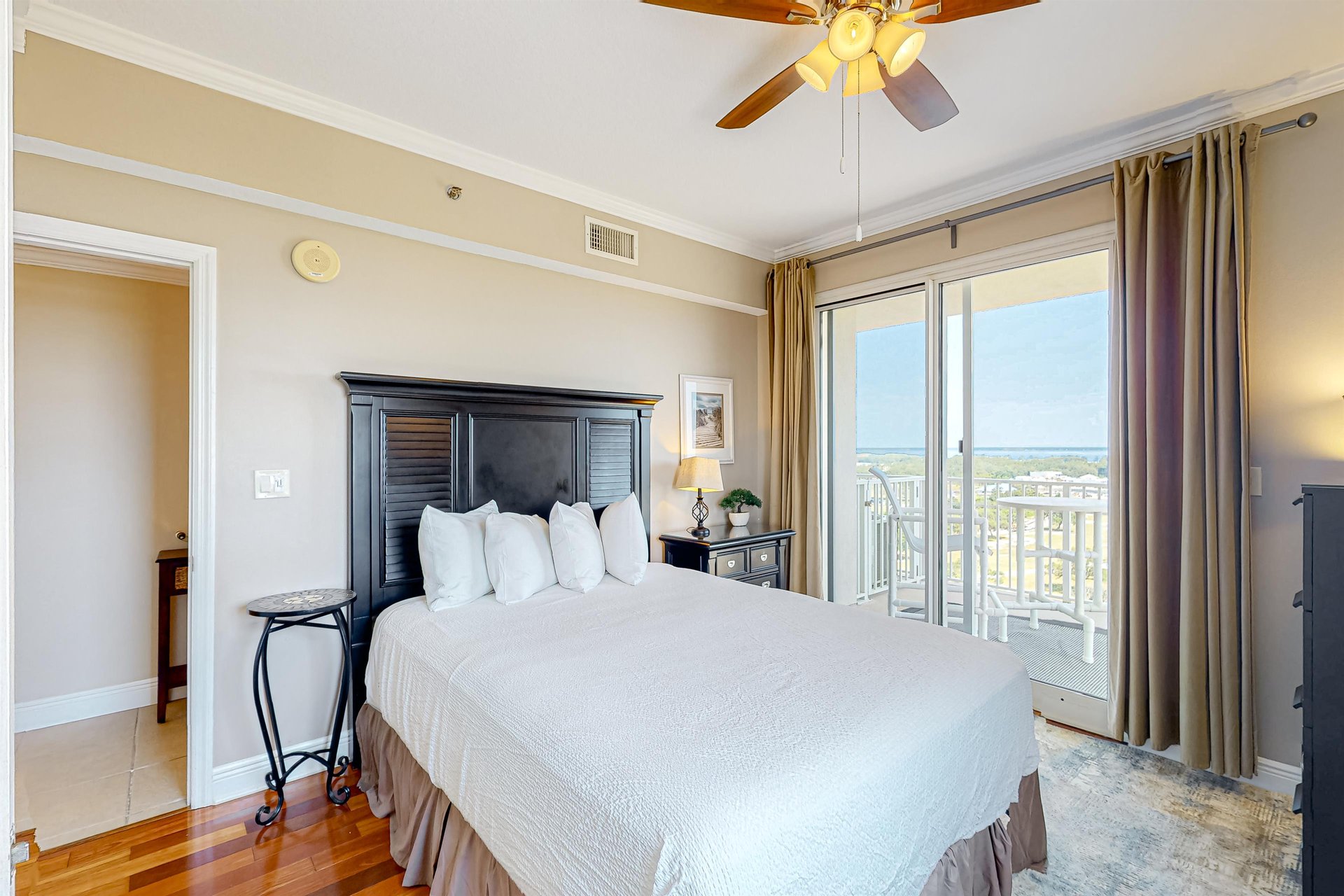 Ariel Dunes I 1201 19