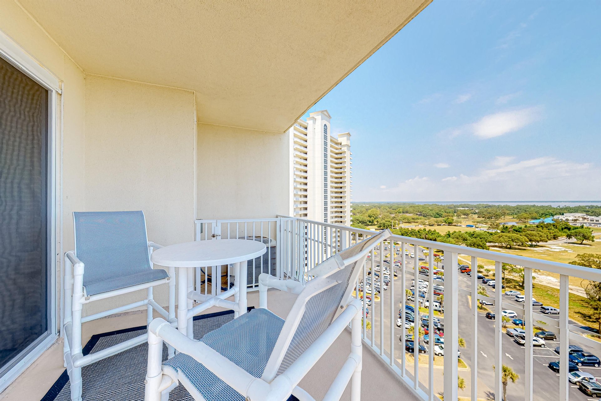 Ariel Dunes I 1201 26