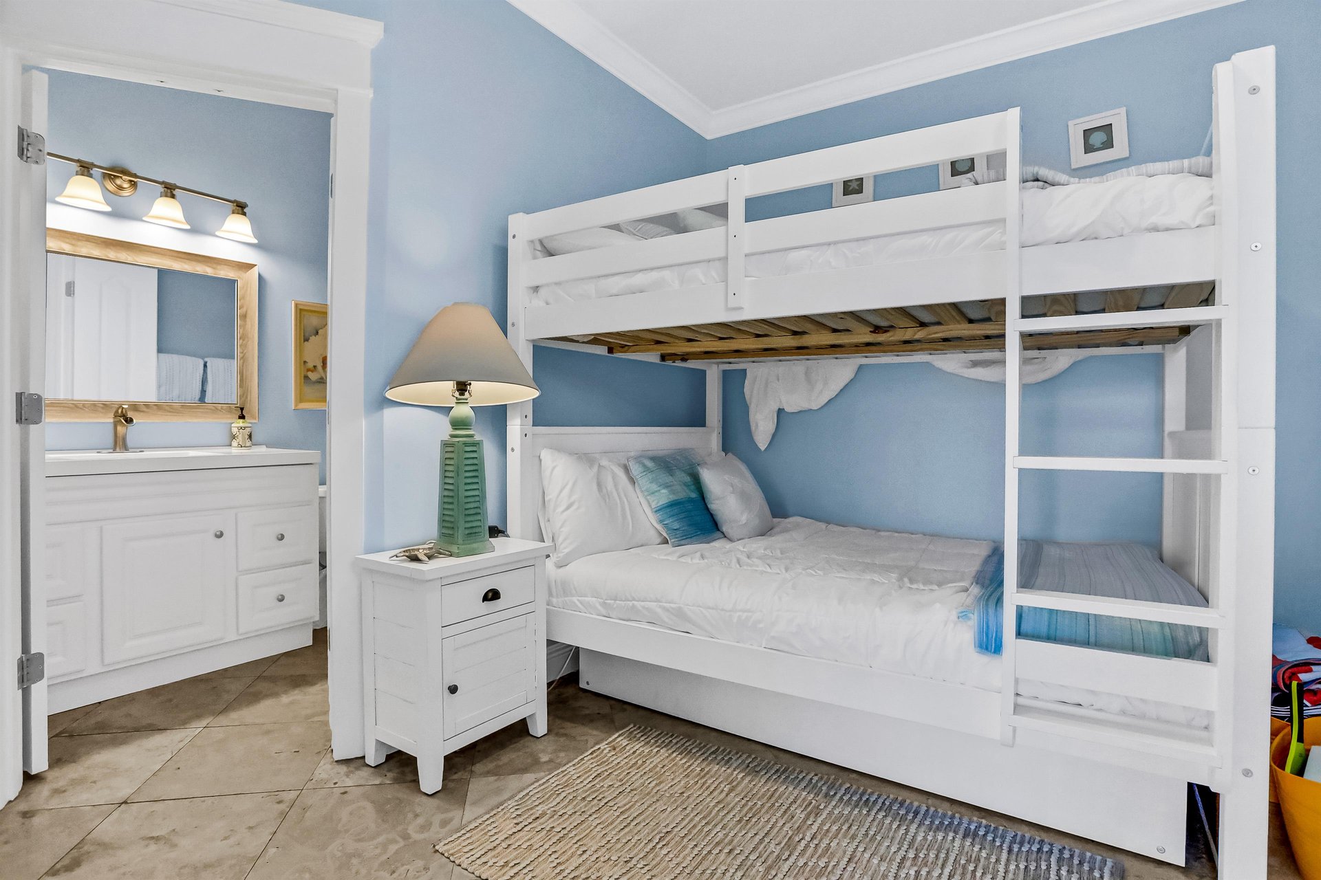 Anne Avenue Escape 15