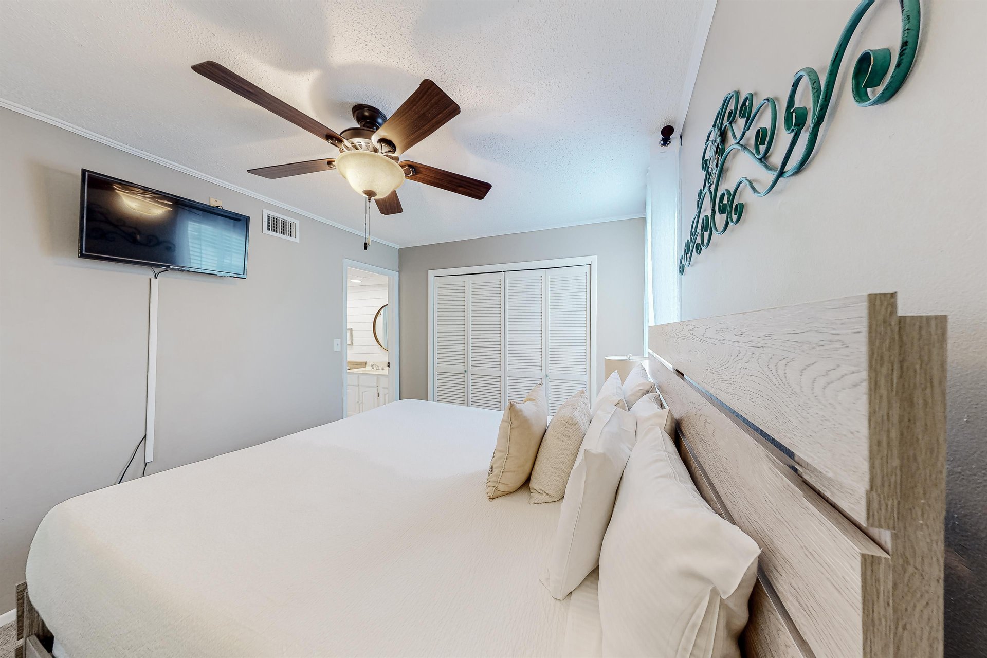 Sandpiper Cove 1017 13