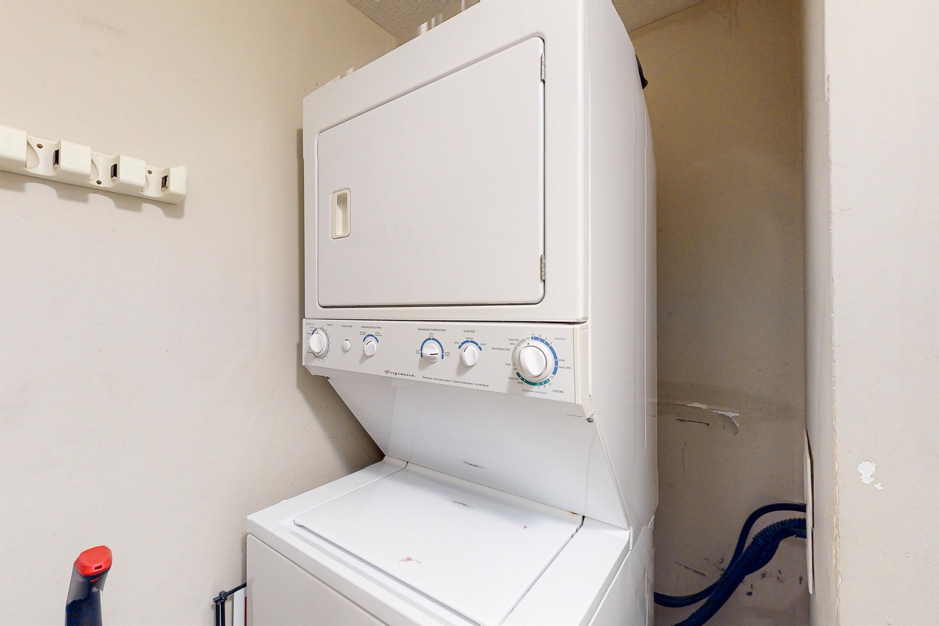 Ariel Dunes II 507 18