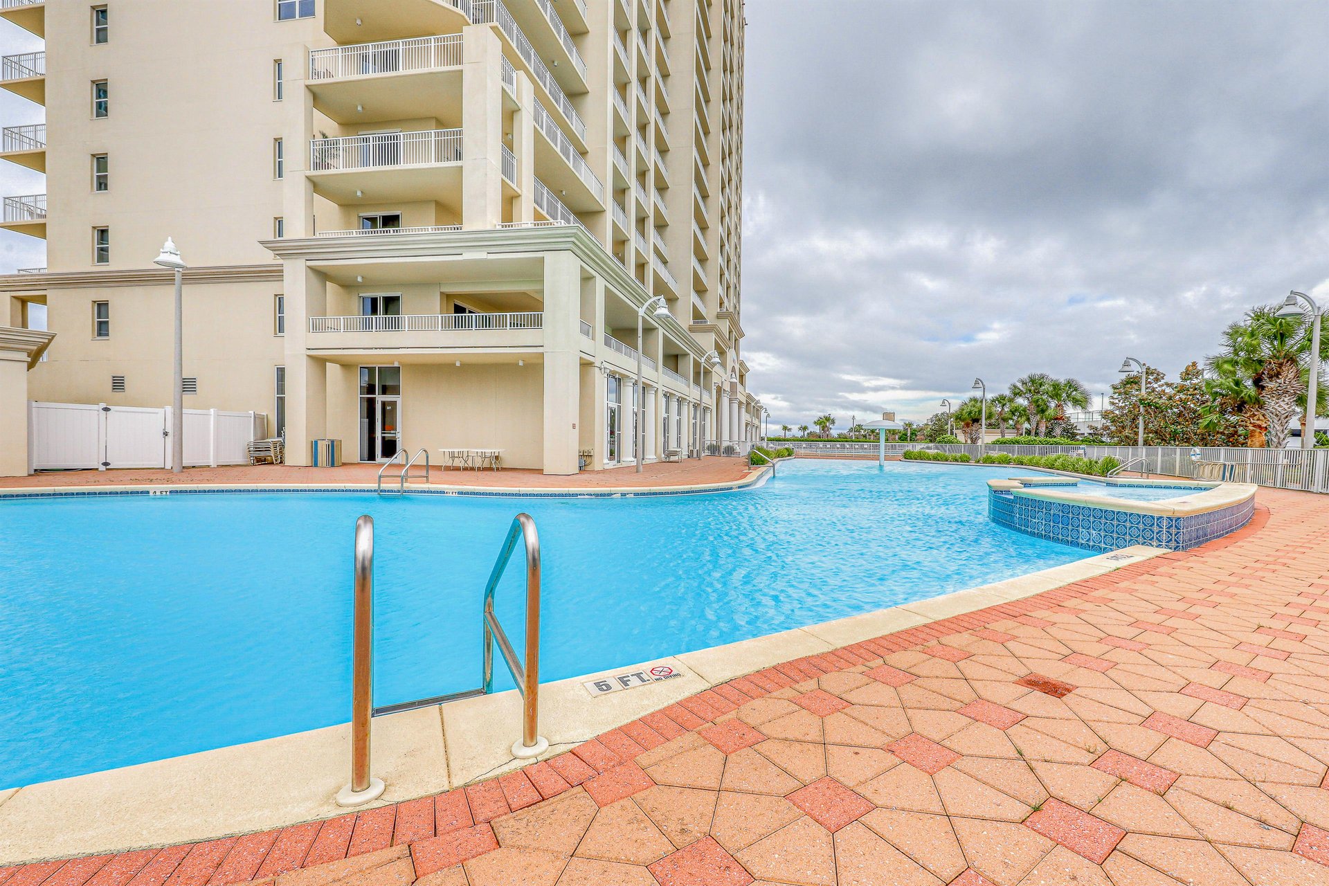 Ariel Dunes II 507 22