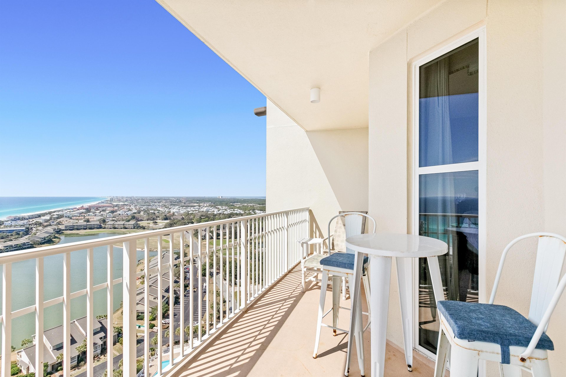 Ariel Dunes II 2201 15