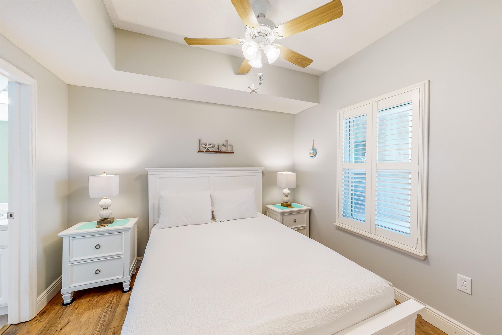 Ariel Dunes I 1406 9