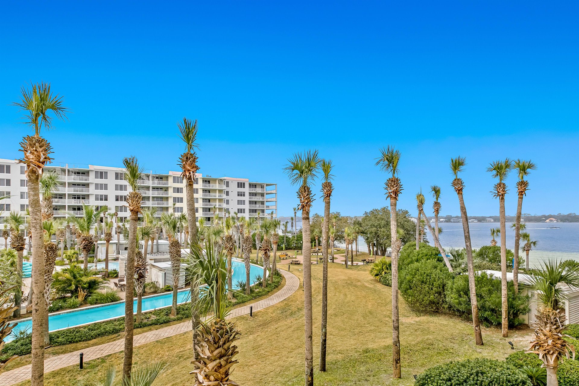 Destin West Resort  Gulfside 409 25