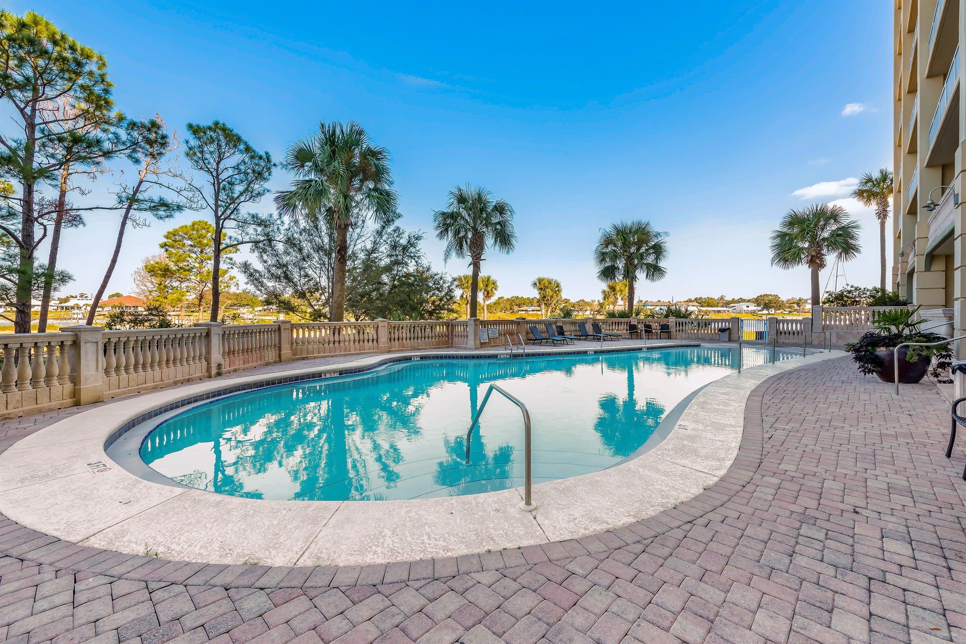 Sailmakers Place 504 3