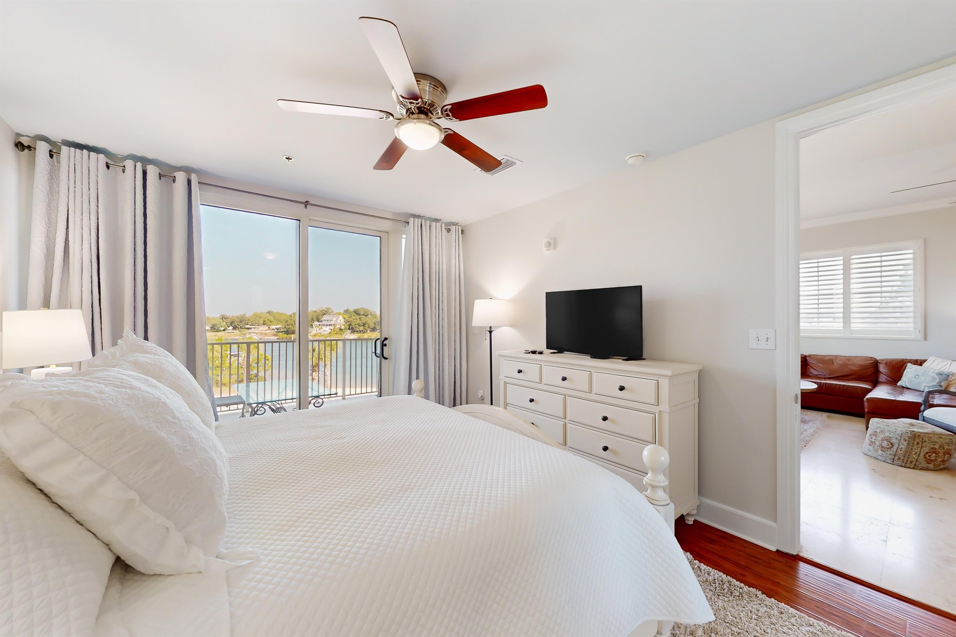 Sailmakers Place 504 16