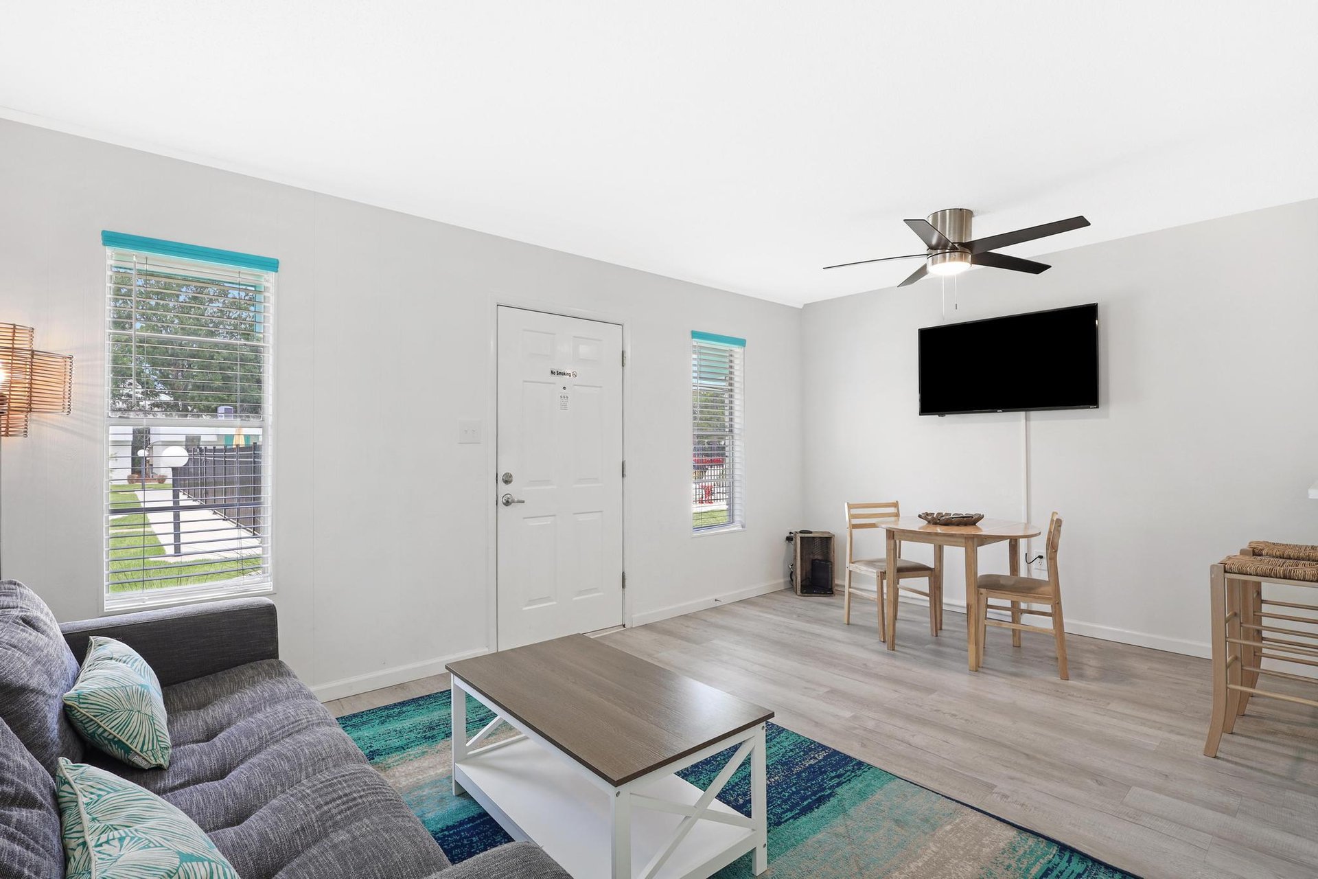 Island Villa Unit 4 4