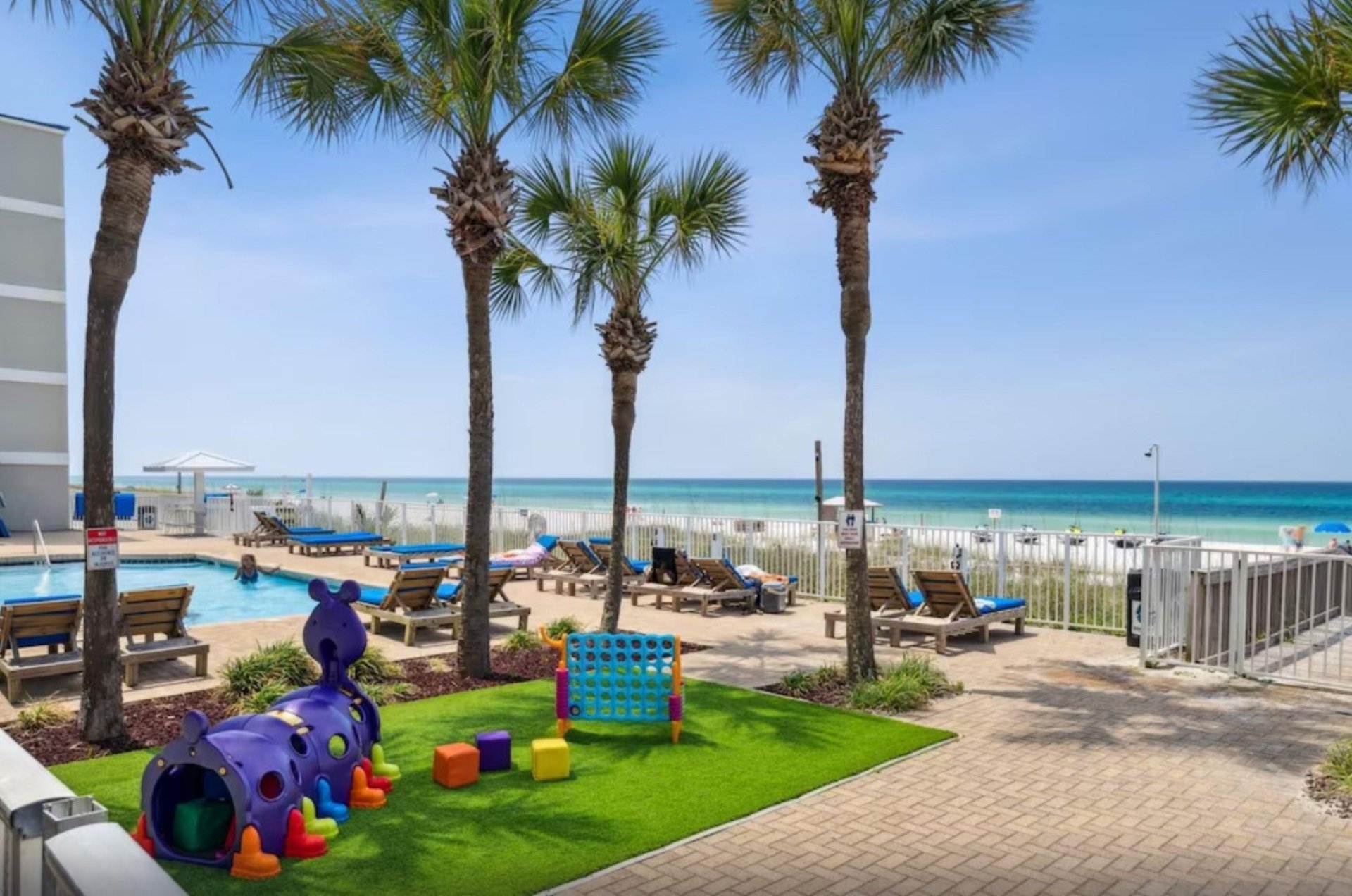 470545 Sugar Sands Inn  Suites  16 0 20241 673