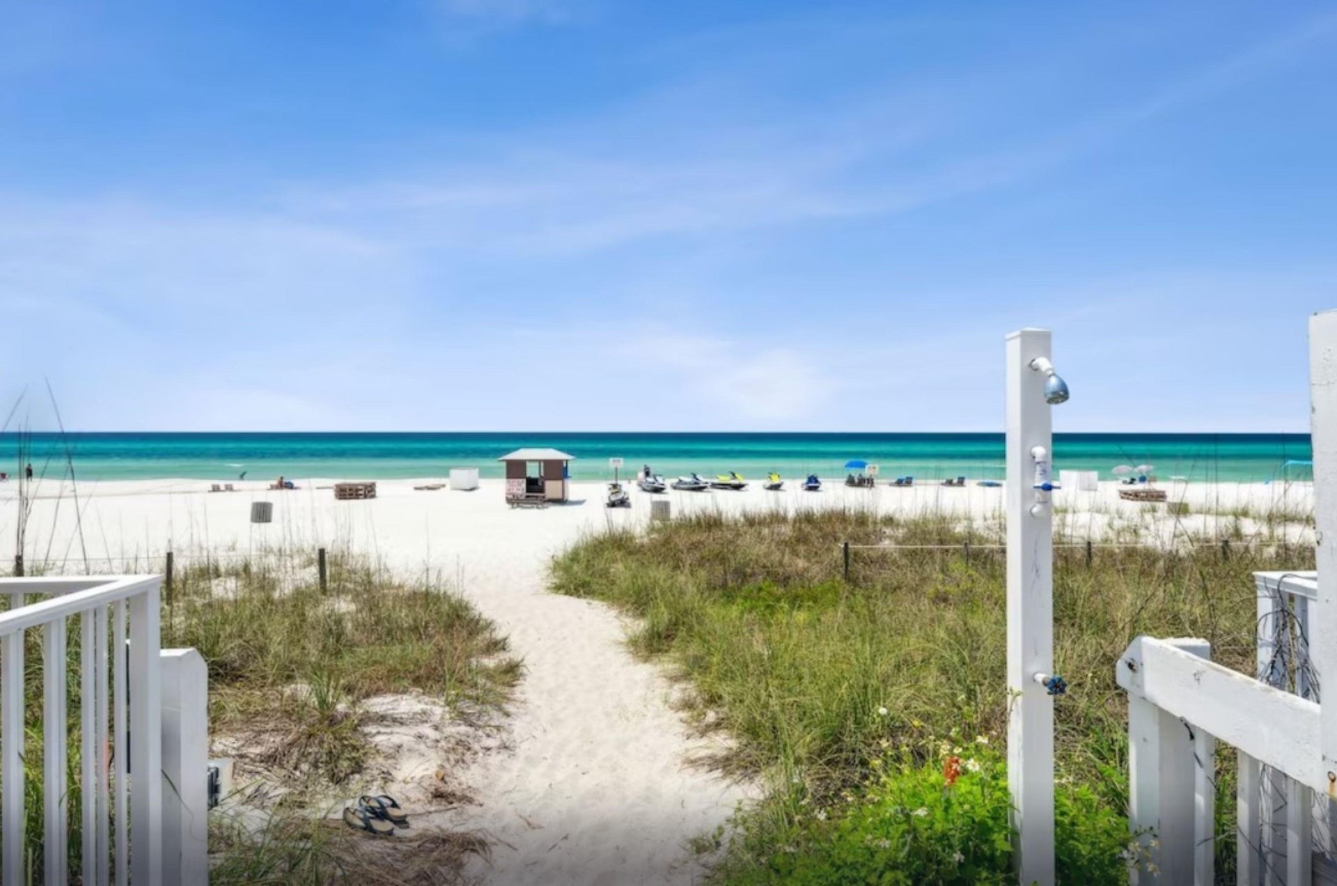 470556 Sugar Sands Inn  Suites  16 0 20241 6714