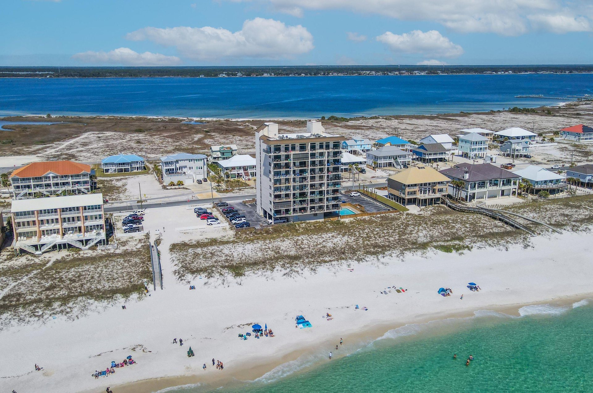 470768 Sundunes Navarre Beach  158 0 202312 152