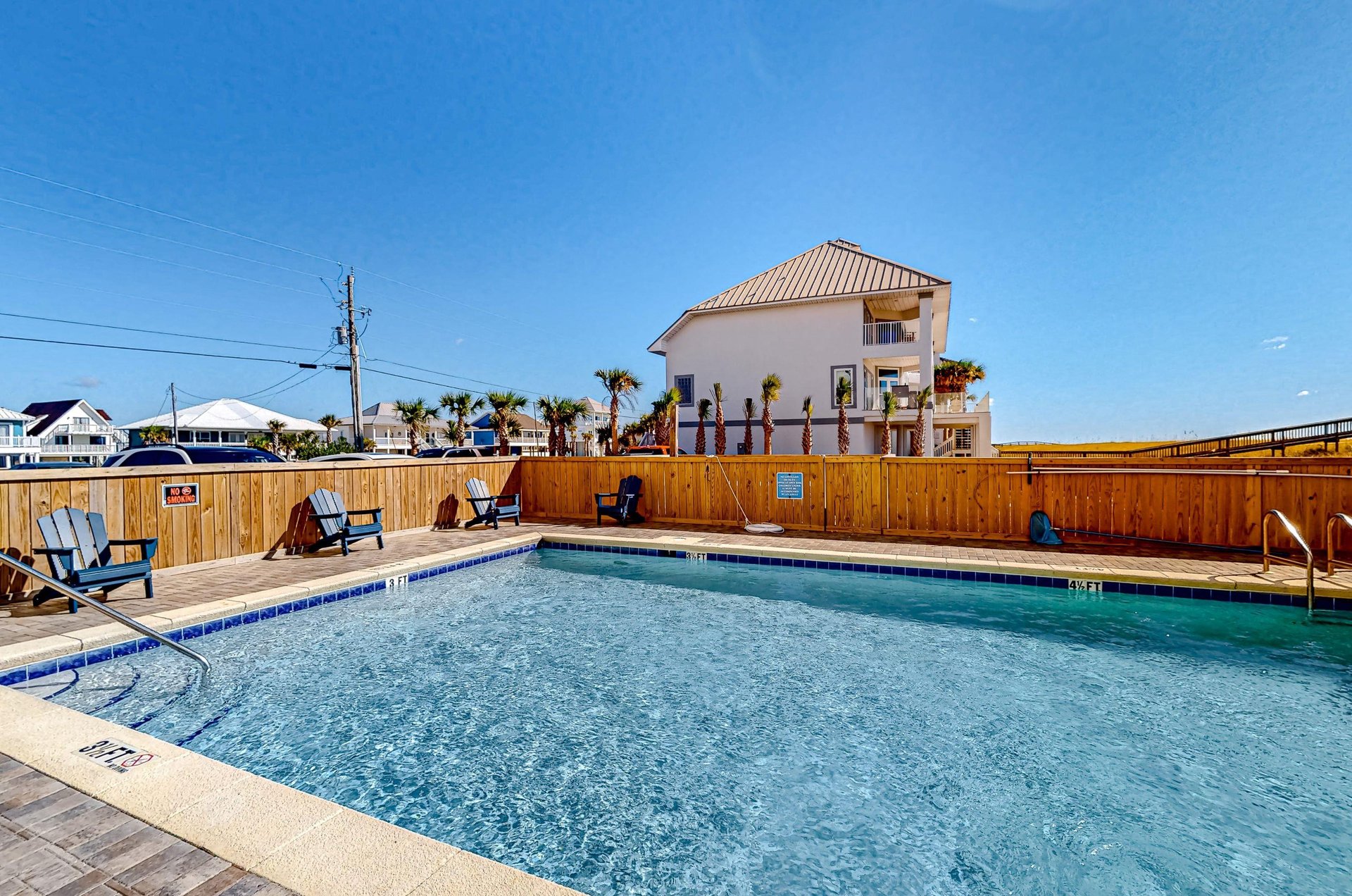 470771 Sundunes Navarre Beach  158 0 202312 155