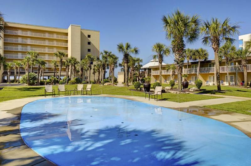 Four Points Sheraton Fort Walton Beach Courtyard