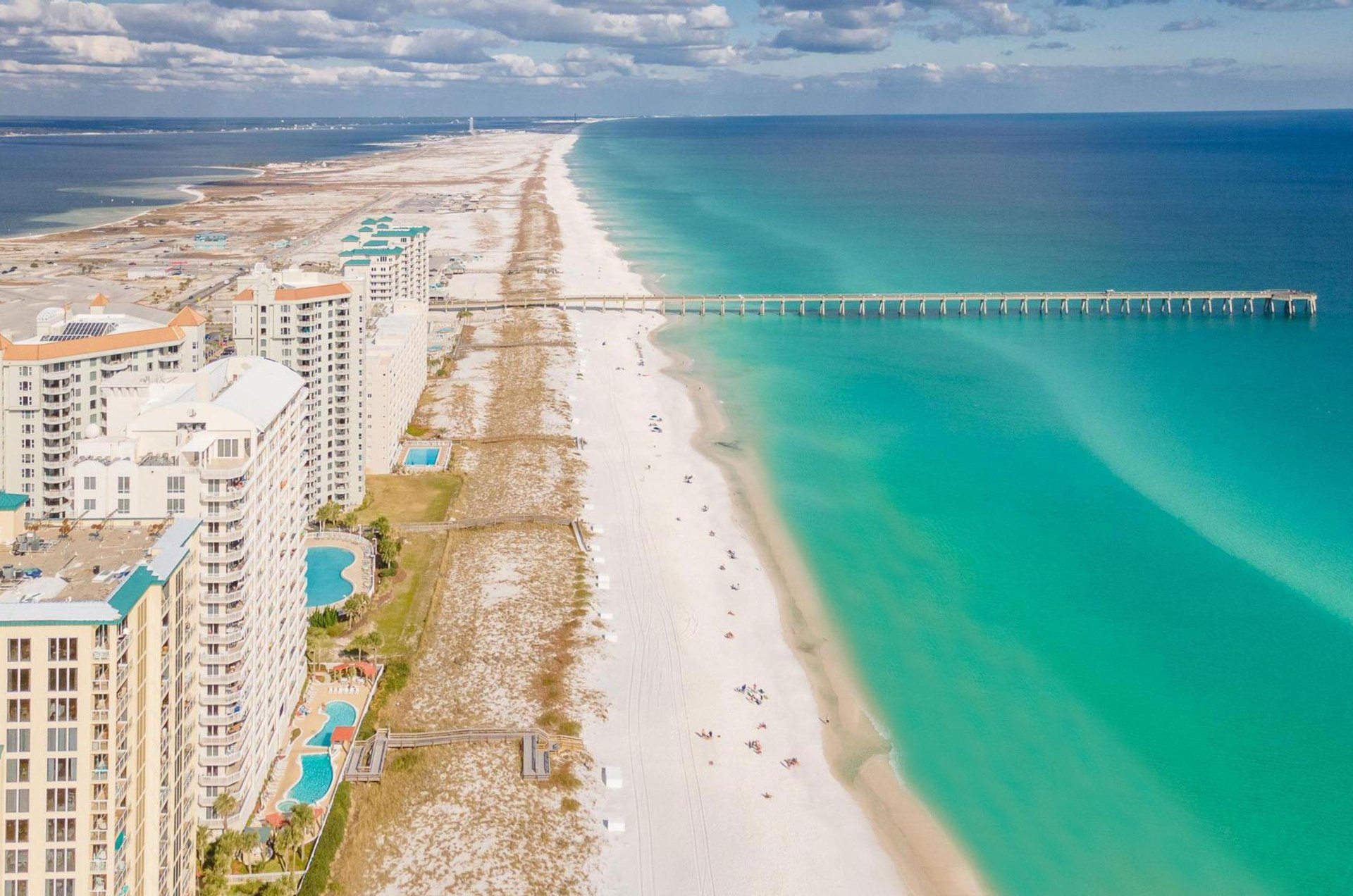 The Pearl of Navarre sits on stunning Gulf beaches