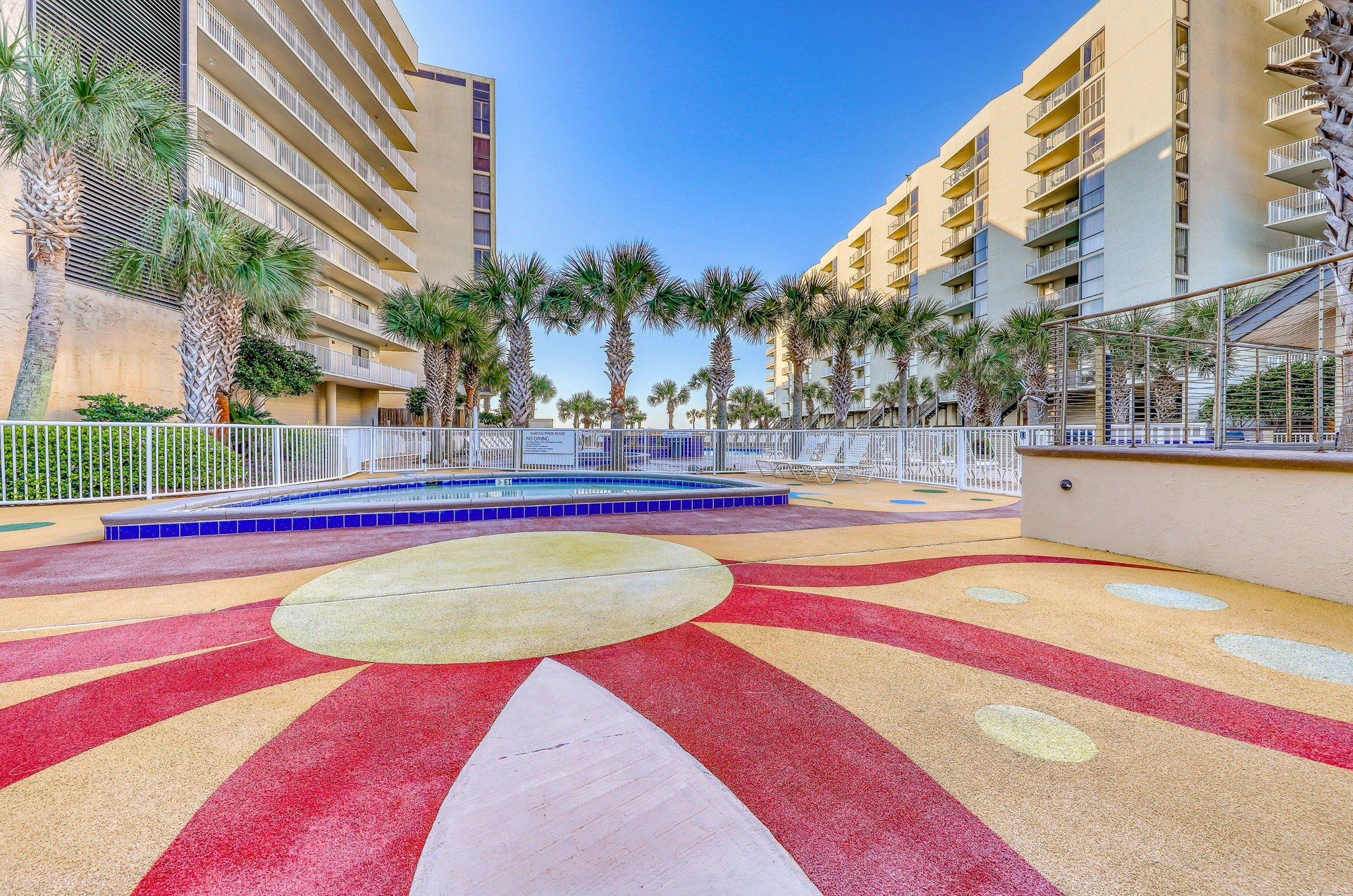 A pool at Mainsail Condos