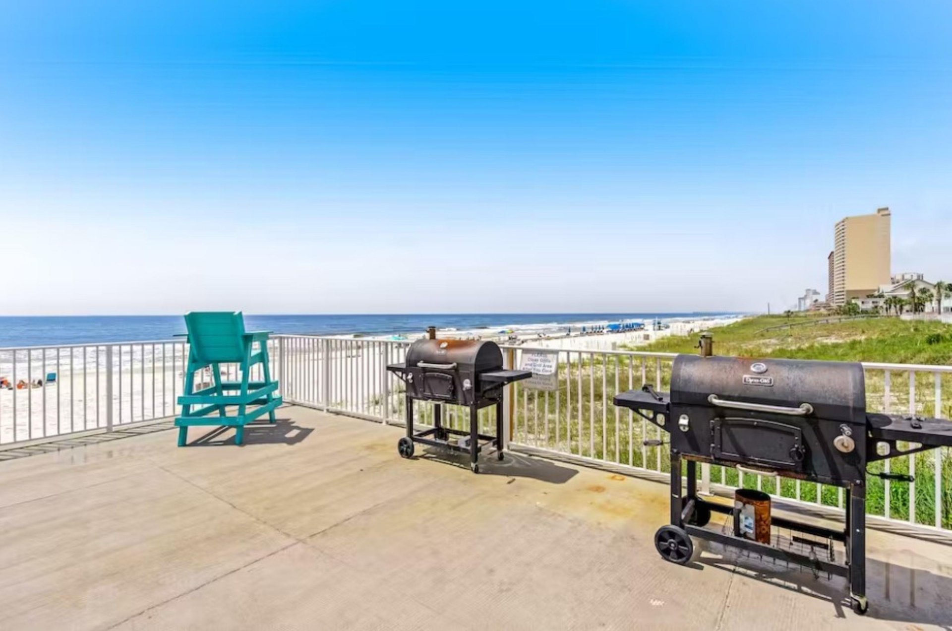 471488 Fontainebleau Terrace  495 0 20241 16513