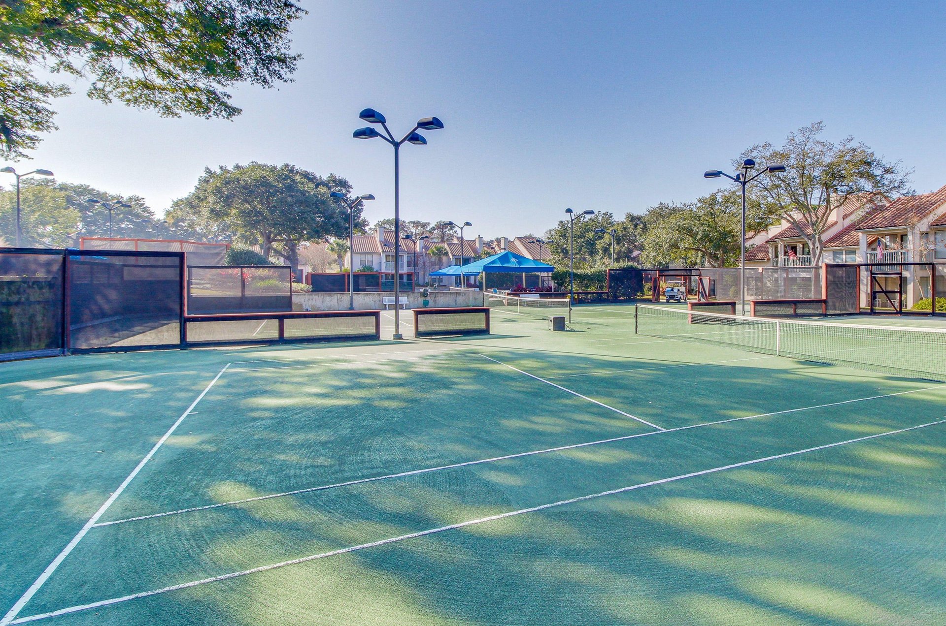 471608 Topsl Beach Manor  571 0 202310 4679