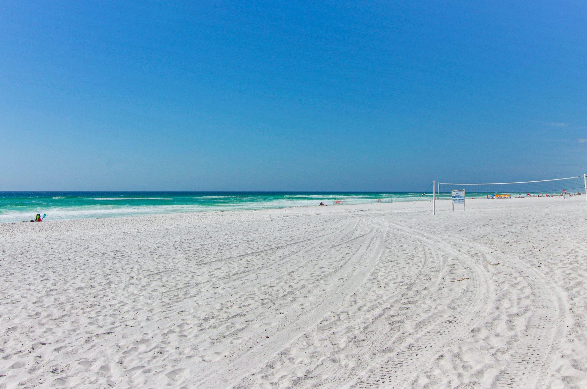 471618 Topsl Beach Manor  571 0 202310 46720