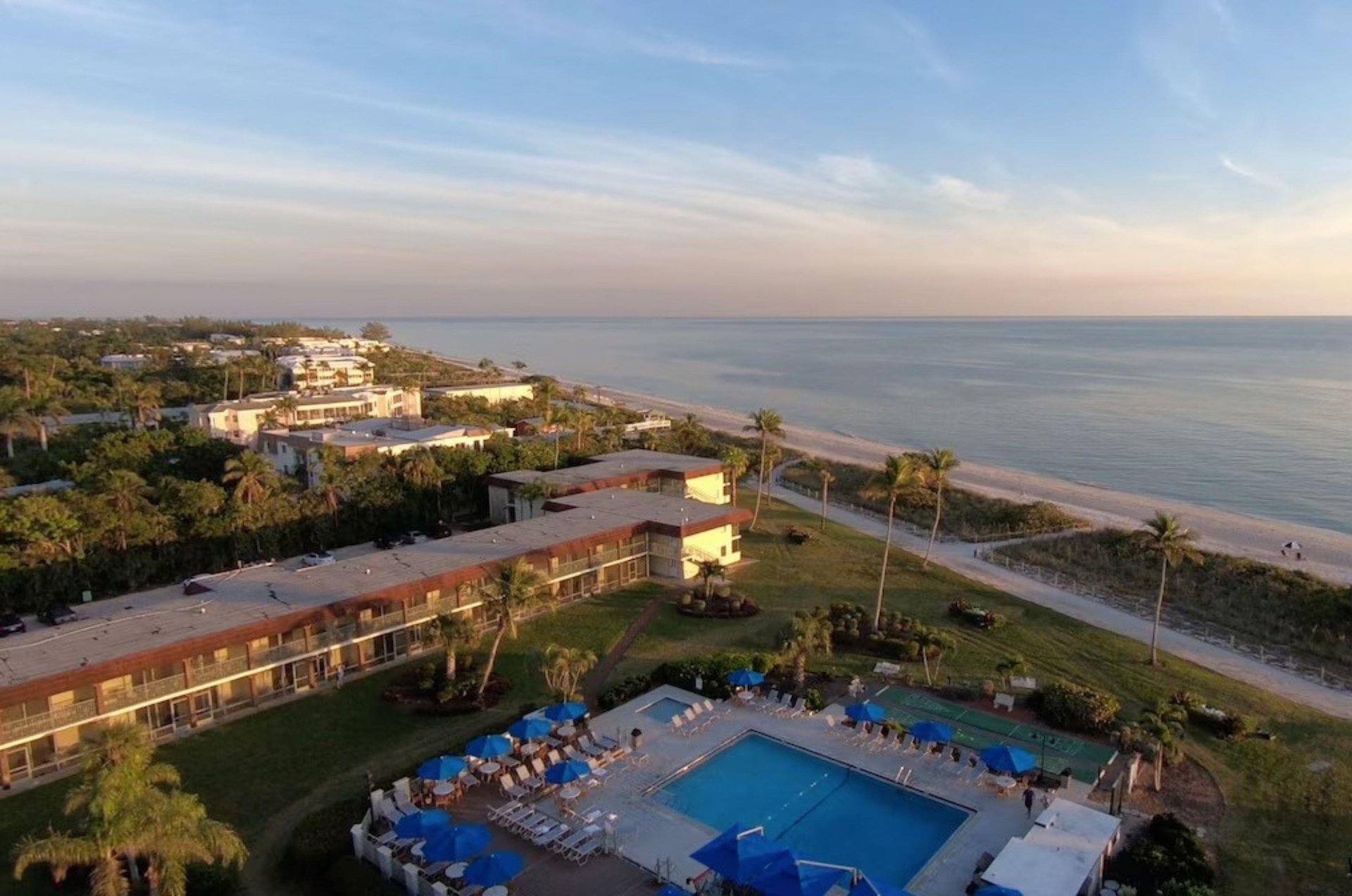 West Wind Inn is a lovely Gulffront property