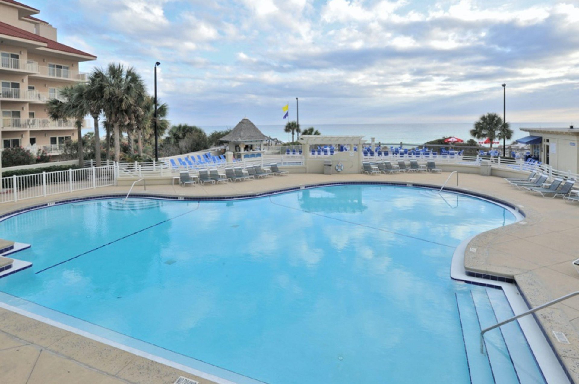 472043 Topsl Tides  756 0 202310 4677