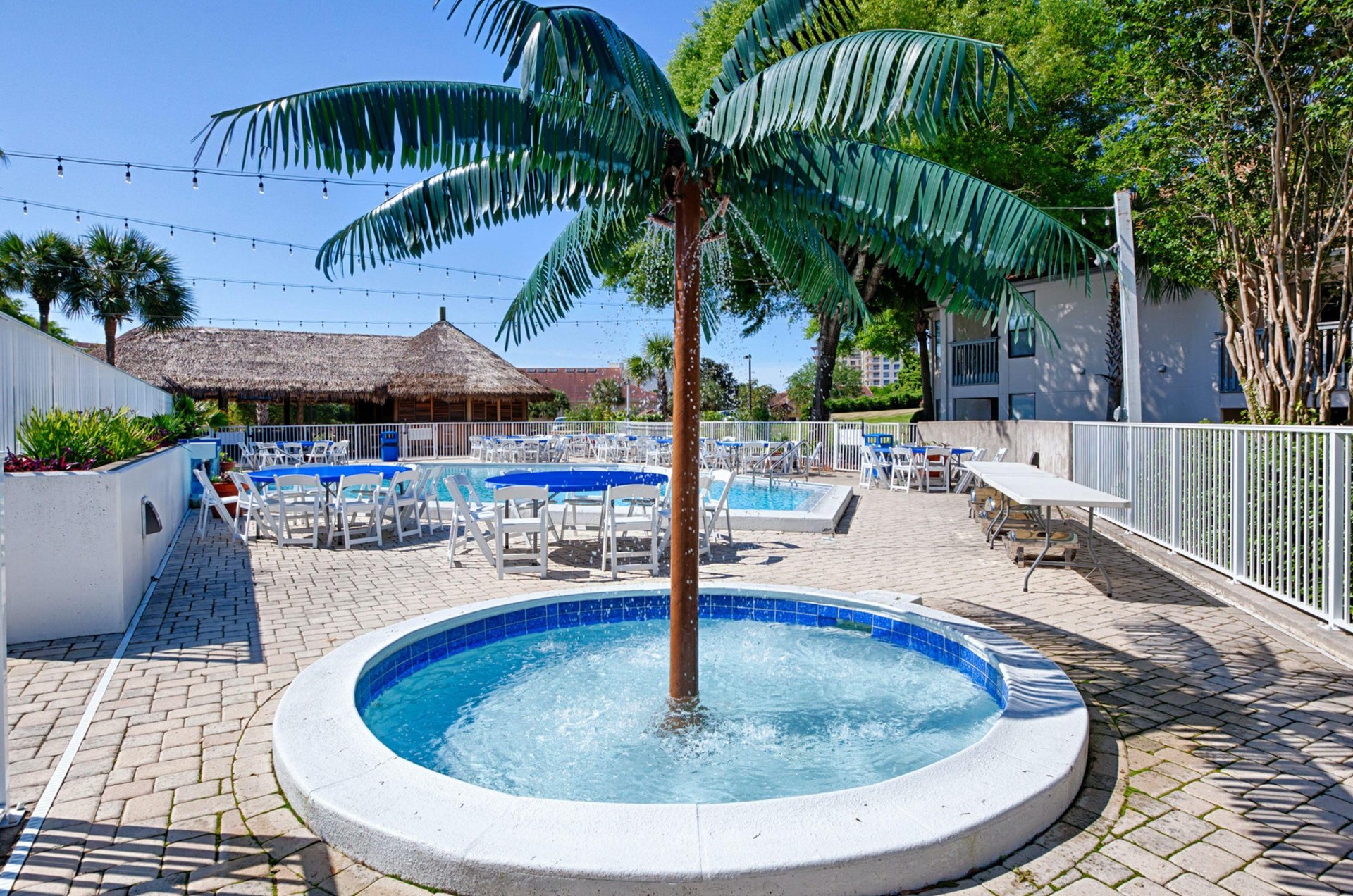 472044 Topsl Tides  756 0 202310 4678