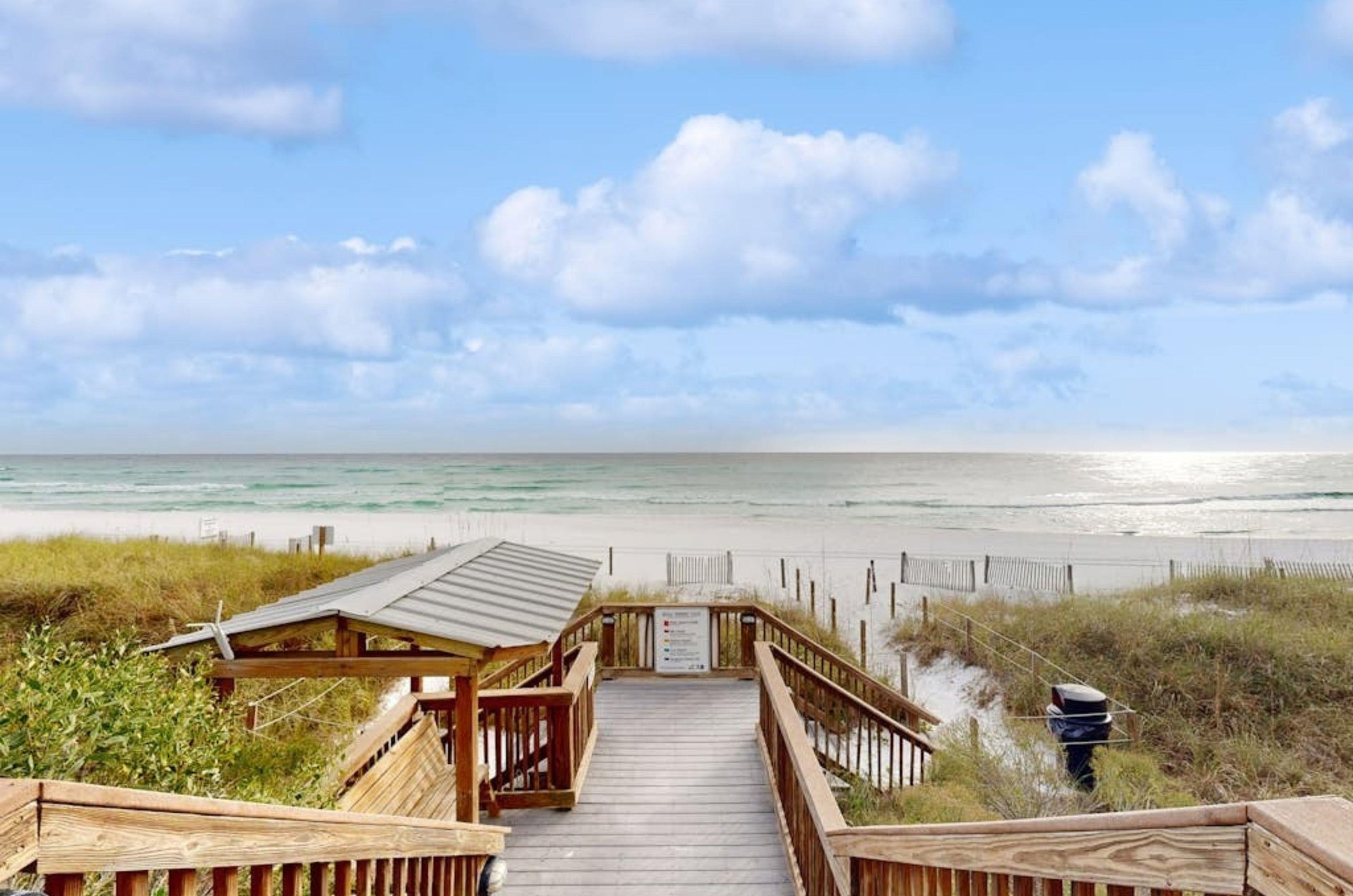 The private boardwalk leading to the beautiful adjacent Destin beach.