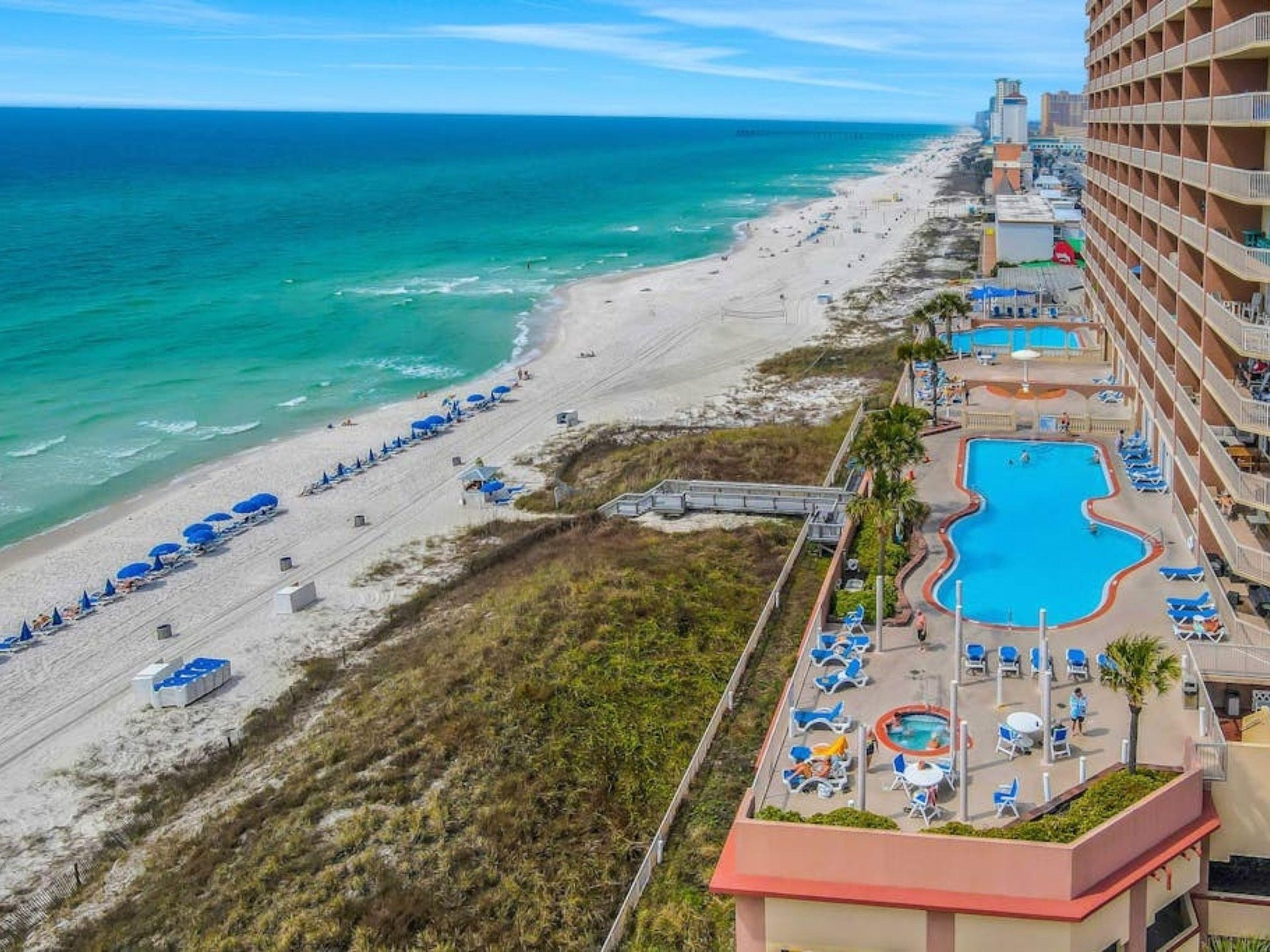 Overhead view of the pool deck at Sunrise Beach Resort