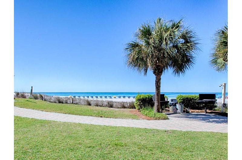 Lovely grounds and beach views at Windancer in Destin Florida