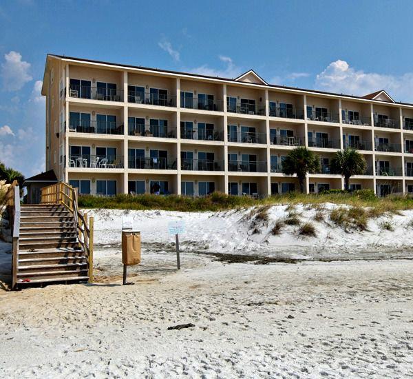 Windancer Condominiums is located right on the Gulf in Destin Florida
