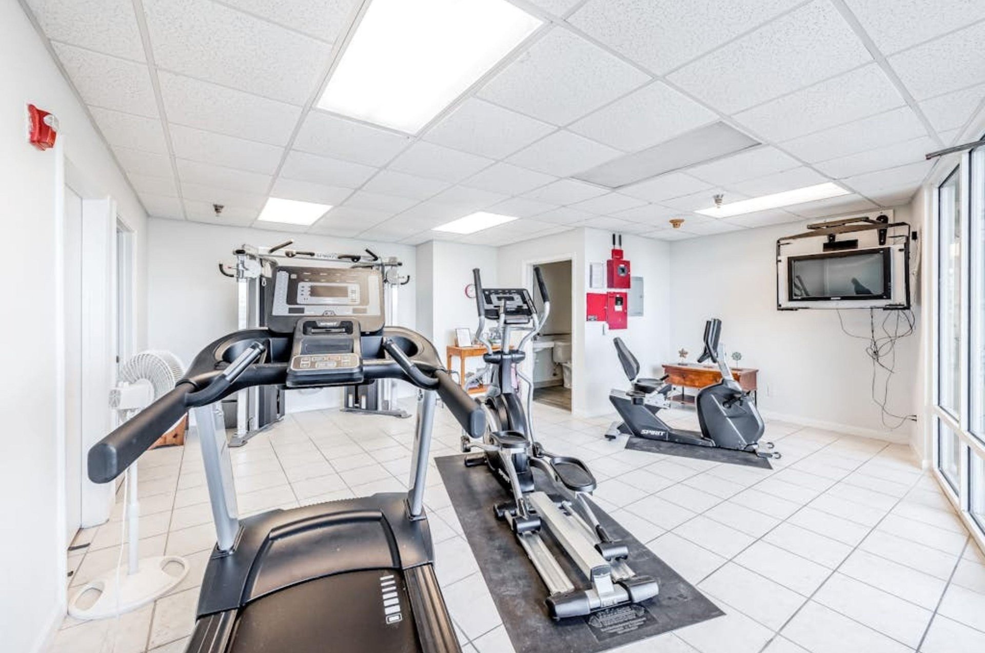 The onsite fitness center at Perdido Skye