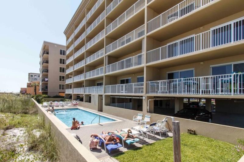 Gulf Front Summerlin Pool