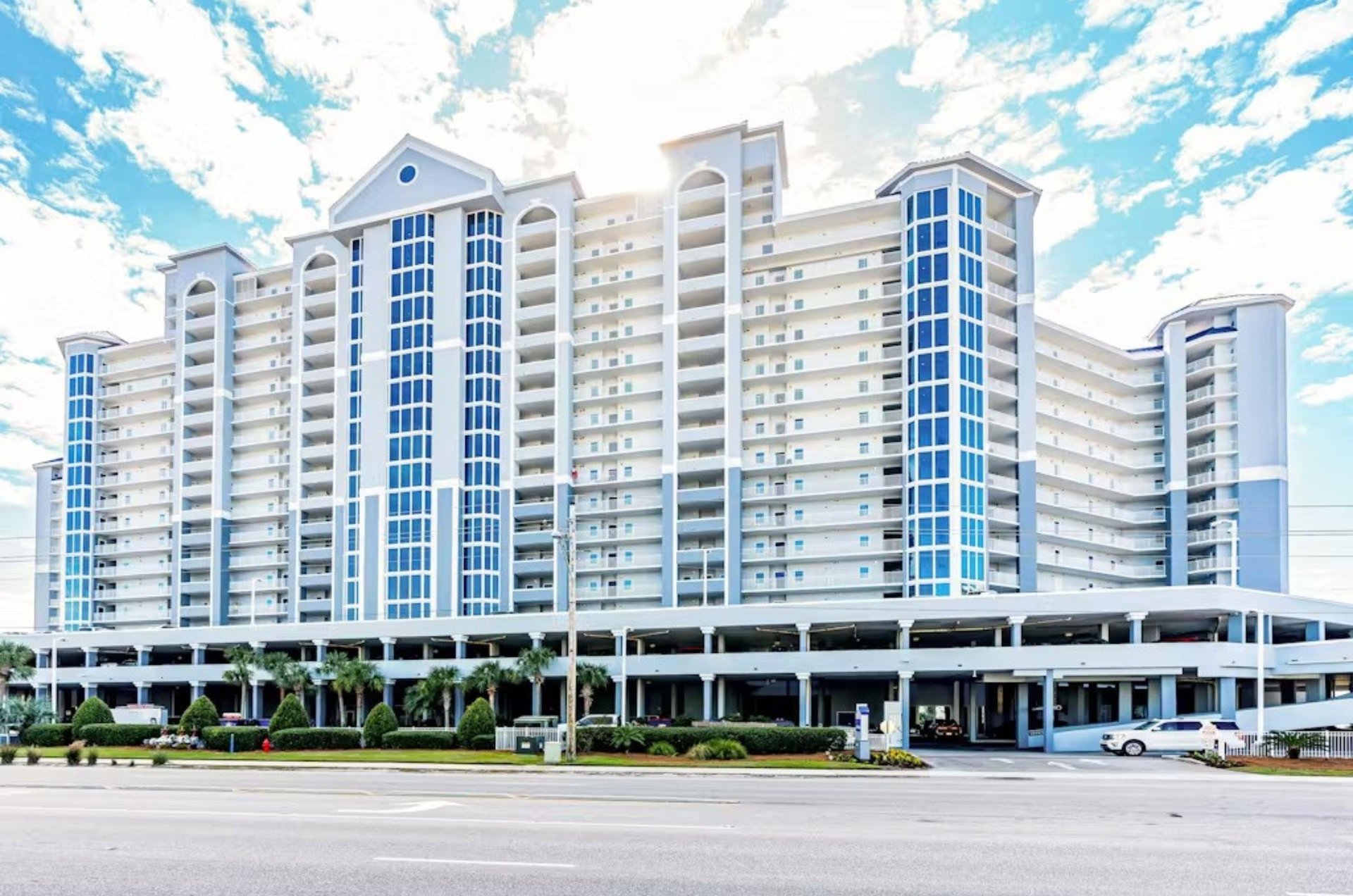 Street view of the exterior of Lighthouse Condiniums in Gulf Shores Alabama