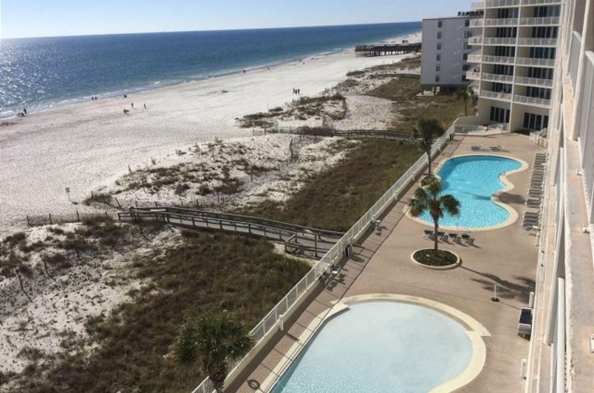 Lighthouse Condominiums boasts easy and direct access to private beaches