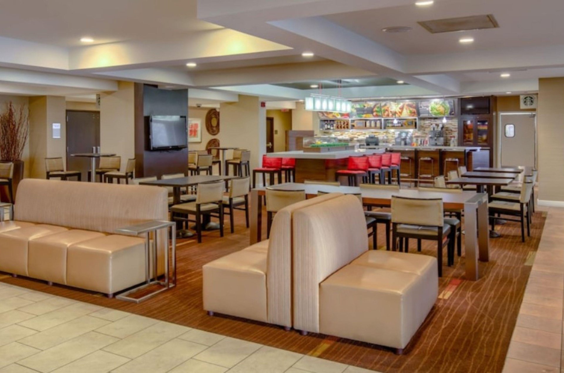 472962 Courtyard By Marriott  1283 0 202312 4539