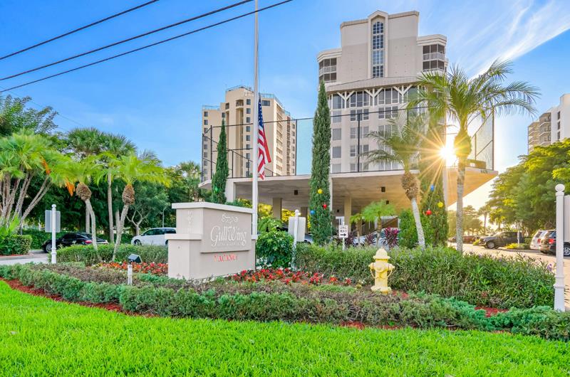 Gullwing Beach Resort on Estero Island in Fort Myers Beach FL