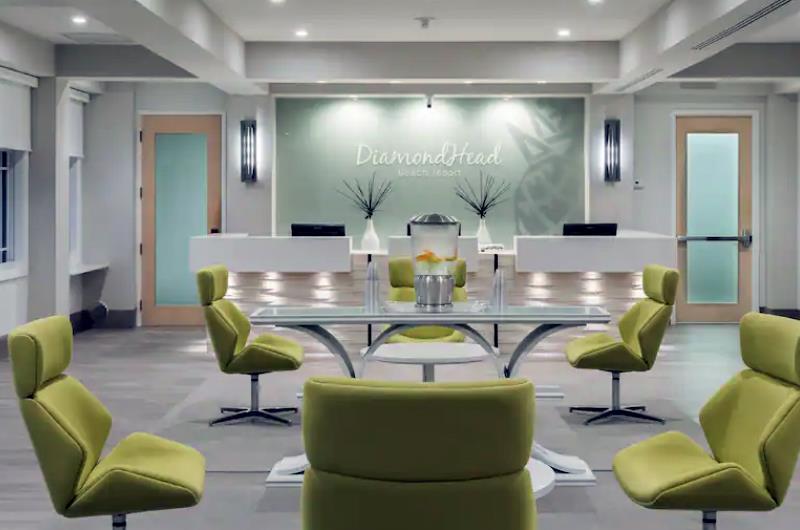 472988 Diamondhead Beach Resort  Spa  1286 0 20221 4527