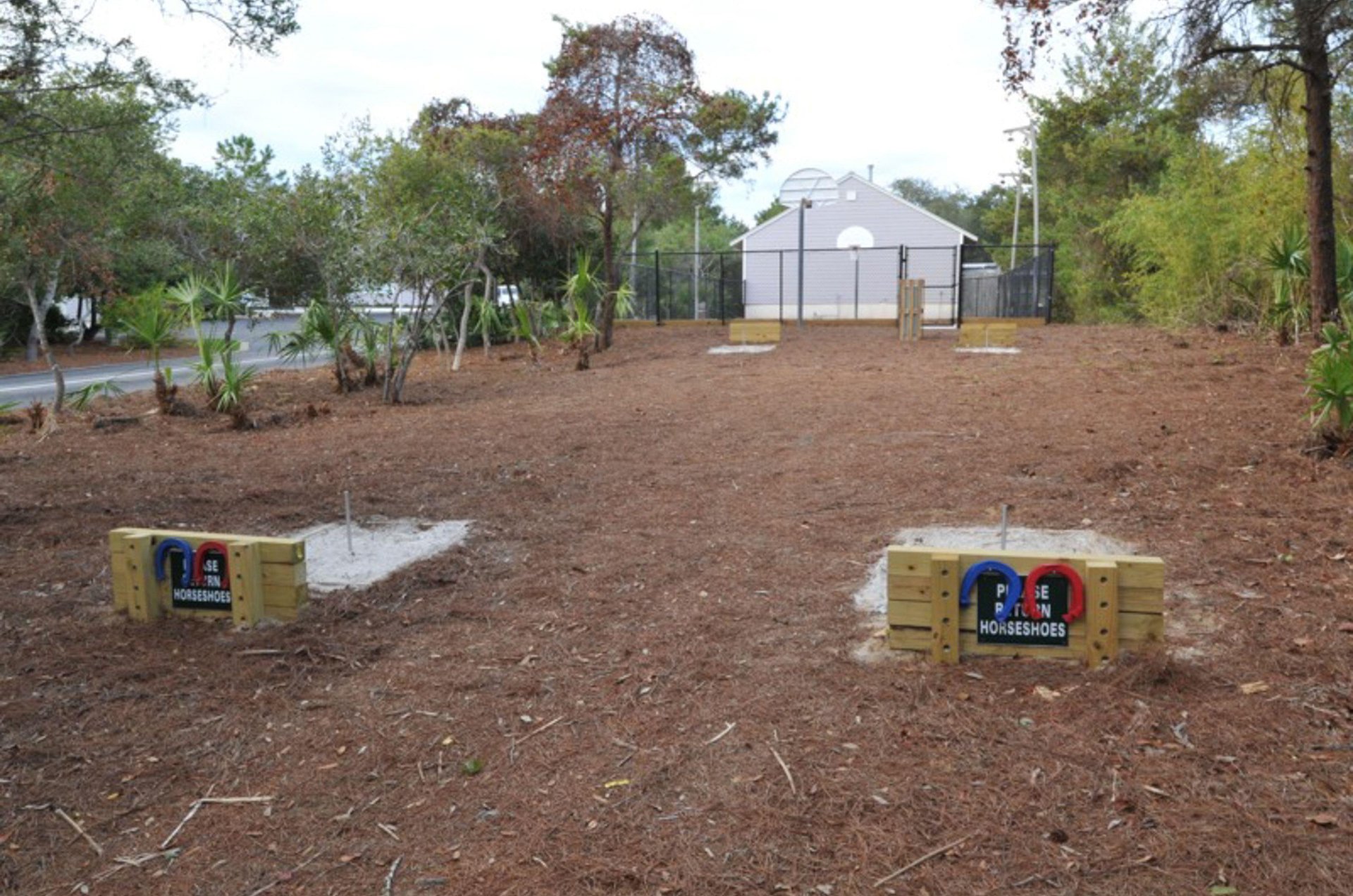 Two community horseshoe courts.